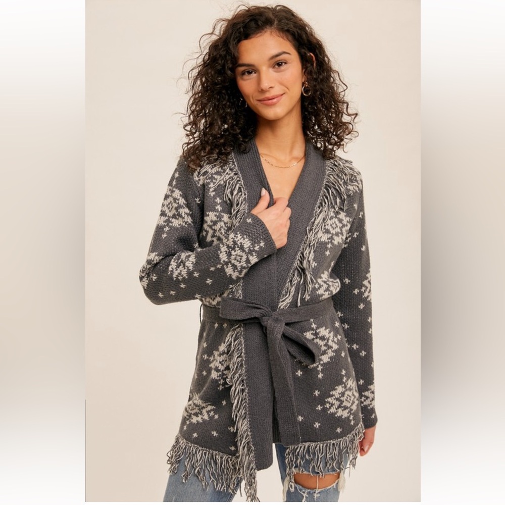 NWT Fringe Cardigan Aztec Print Wrap Charcoal Gray & White - Medium